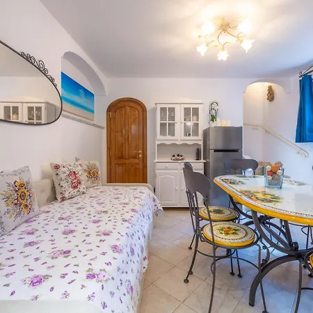 Casa Ninni Casa de Férias *